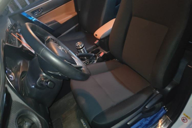 Used Toyota Levin 2017 Revised Dual-Engine 1.8H GS E-CVT Elite Sunroof Version China V Standard Left Front Seat