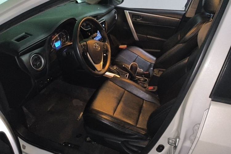 Used Toyota Levin 2017 Revised 185T CVT Elite Edition China V Standard Left Front Seat