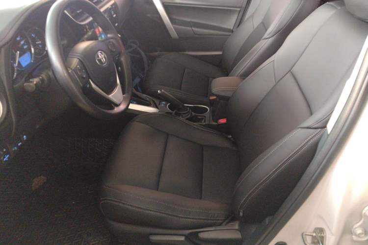 Used Toyota Levin 2017 Revised 185T CVT Elite Edition China V Standard Left Front Seat