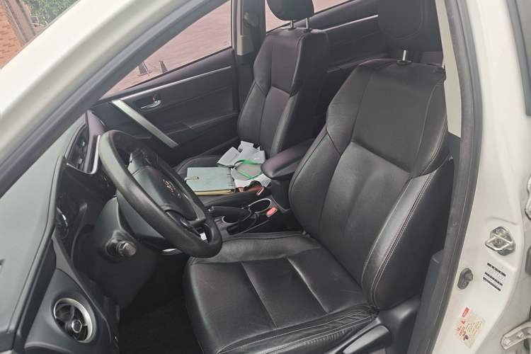 Used Toyota Levin 2017 Revised 185T CVT Leading Edition China V Standard Left Front Seat