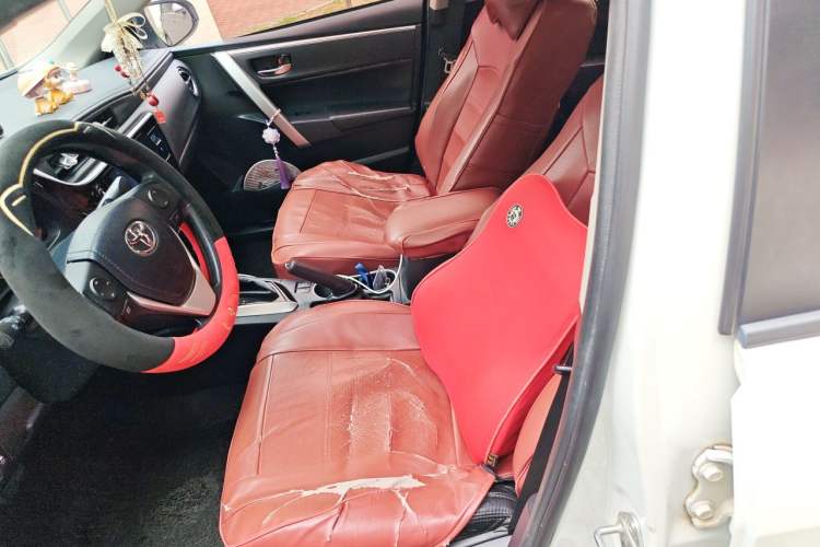 Used Toyota Levin 2017 Revised 185T CVT Elite Edition China V Standard Left Front Seat