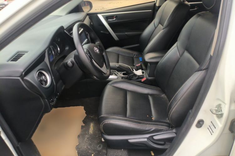 Used Toyota Levin 2017 Revised 185T CVT Elite Edition China V Standard Left Front Seat