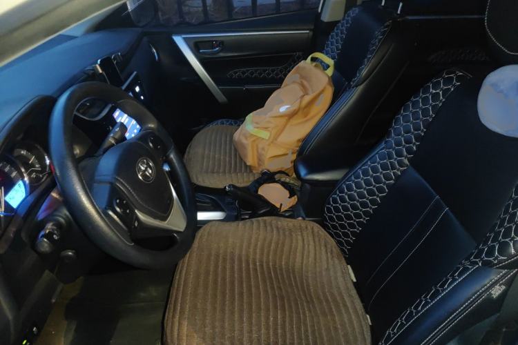 Used Toyota Levin 2017 Revised 185T CVT Elite Edition China V Standard Left Front Seat