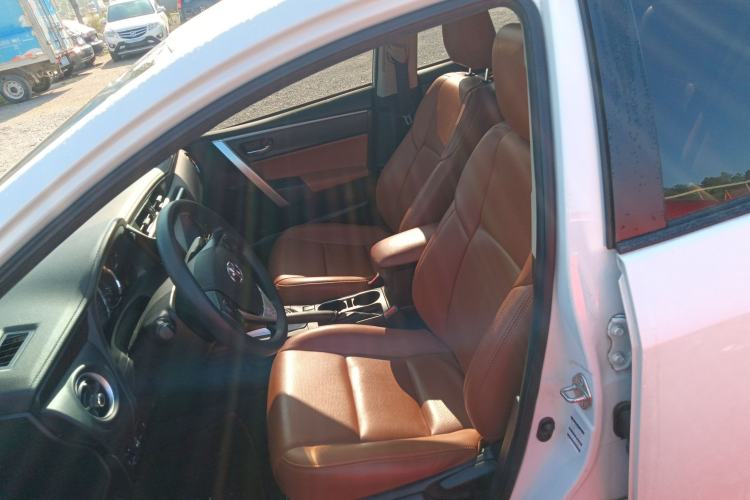 Used Toyota Levin 2017 Revised 185T CVT Elite Edition China V Standard Left Front Seat
