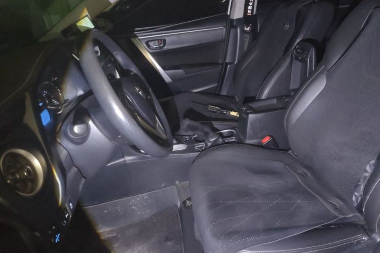 Used Toyota Levin 2017 Revised 185T CVT Elite Edition China V Standard Left Front Seat