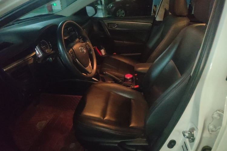 Used Toyota Levin 2017 Revised Dual-Engine 1.8H GS E-CVT Elite Sunroof Version China V Standard Left Front Seat