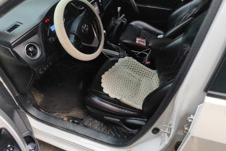 Used Toyota Levin 2017 Revised 185T CVT Elite Edition China V Standard Left Front Seat