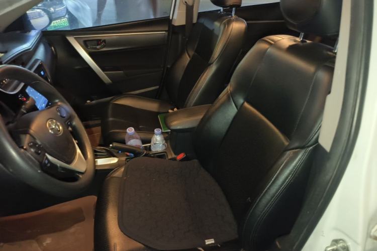Used Toyota Levin 2017 Revised 185T CVT Elite Edition China V Standard Left Front Seat