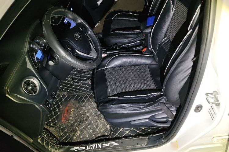 Used Toyota Levin 2017 Revised 185T CVT Elite Edition China V Standard Left Front Seat