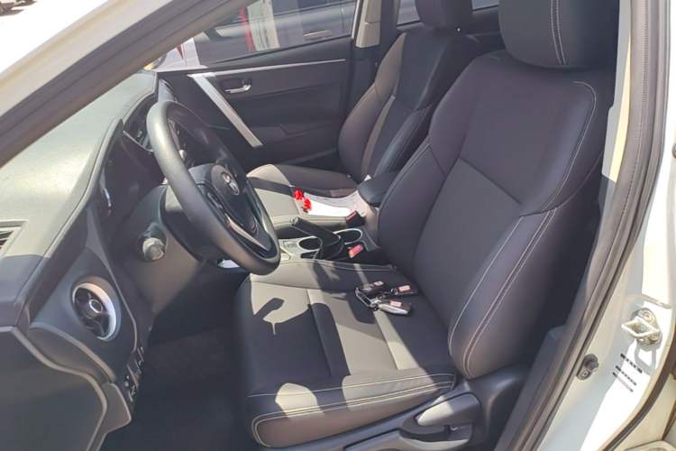 Used Toyota Levin 2017 Revised 185T CVT Elite Edition China V Standard Left Front Seat