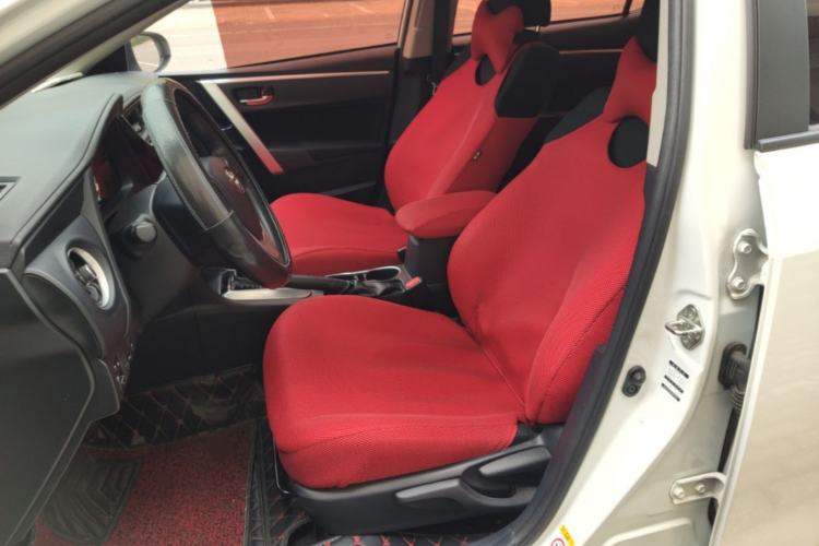 Used Toyota Levin 2017 Revised 185T CVT Elite Edition China V Standard Left Front Seat
