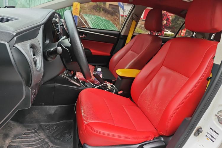 Used Toyota Levin 2017 Revised Dual-Engine 1.8H GS E-CVT Elite Sunroof Version China V Standard Left Front Seat