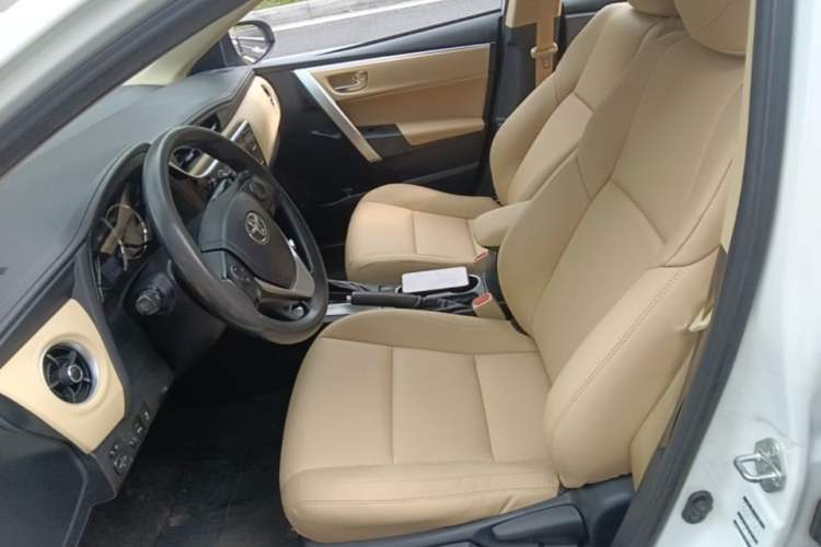 Used Toyota Levin 2017 Revised 185T CVT Elite Edition China V Standard Left Front Seat