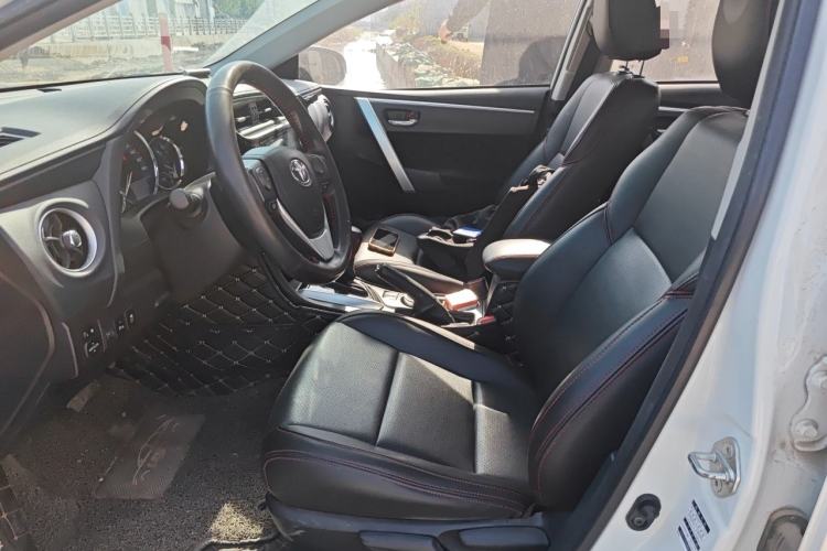 Used Toyota Levin 2017 Revised 185T CVT Elite Edition China V Standard Left Front Seat