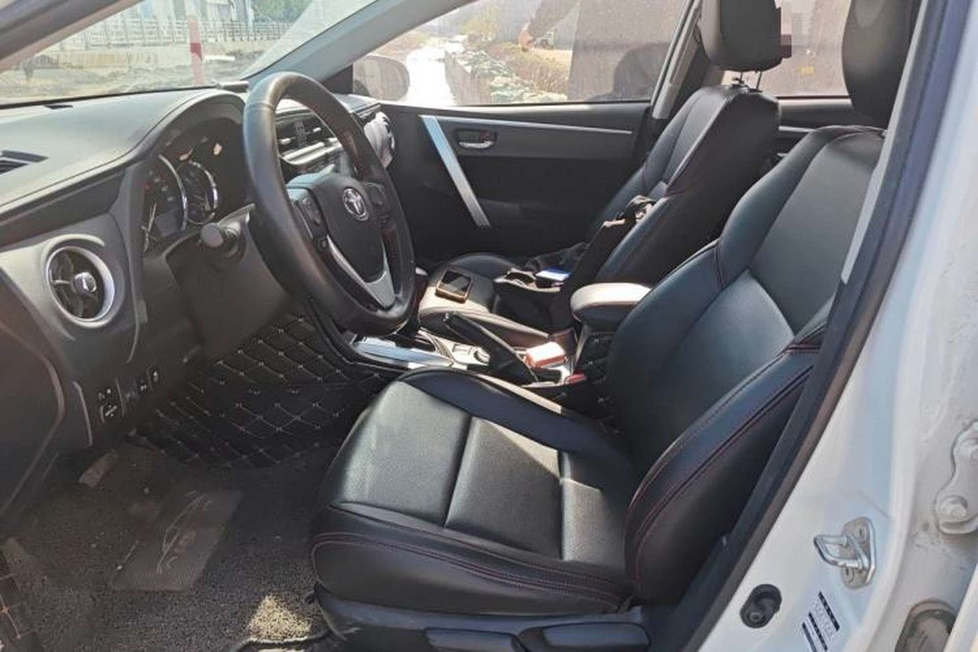 Used Toyota Levin 2017 Revised 185T CVT Elite Edition China V Standard Left Front Seat