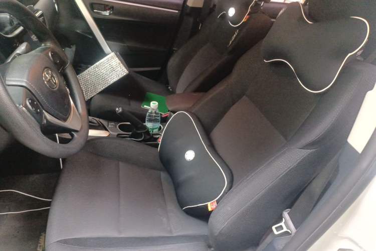Used Toyota Levin 2017 Revised 185T CVT Elite Edition China V Standard Left Front Seat
