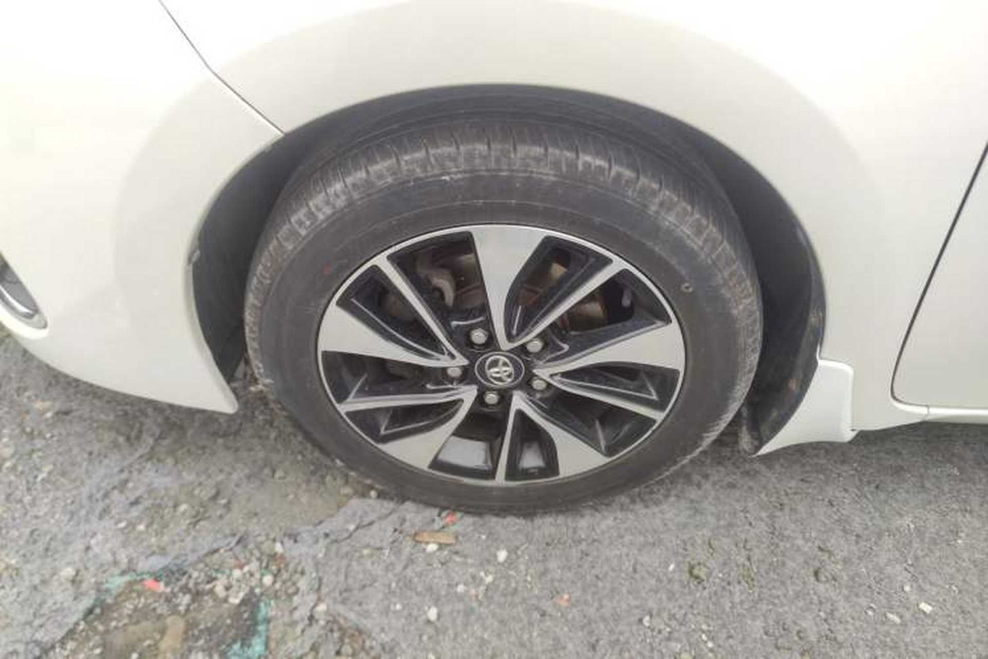 Used Toyota Levin 2017 Revised 185T CVT Leading Edition China V Standard Left Front Wheel Hub