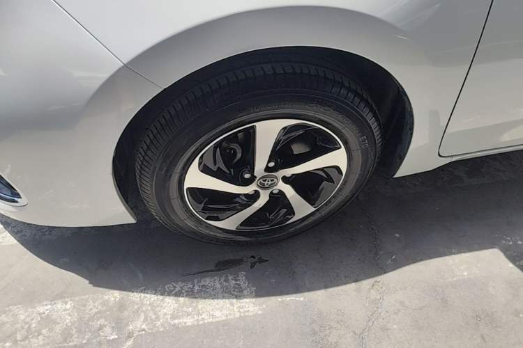 Used Toyota Levin 2017 Revised 185T CVT Elite Edition China V Standard Left Front Wheel Hub