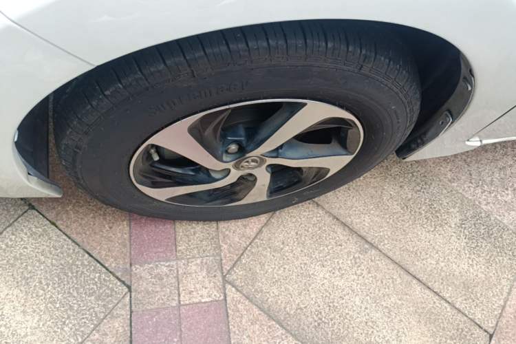Used Toyota Levin 2017 Revised 1.8 GS CVT Elite Edition China V Standard Left Front Wheel Hub