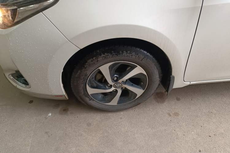 Used Toyota Levin 2017 Revised 185T CVT Elite Edition China V Standard Left Front Wheel Hub