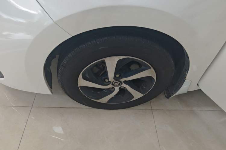 Used Toyota Levin 2017 Revised Version 185T CVT Elite Edition China VI Standard Left Front Wheel Hub