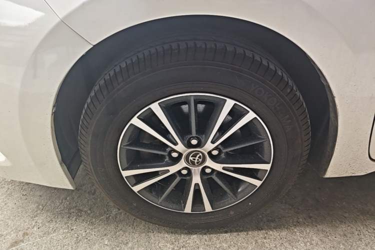 Used Toyota Levin 2017 1.2T G CVT Elite Edition Left Front Wheel Hub
