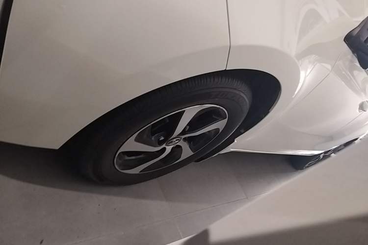 Used Toyota Levin 2017 Revised 185T CVT Elite Edition China V Standard Left Front Wheel Hub
