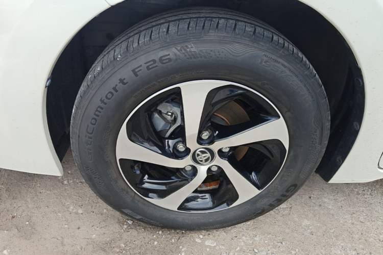 Used Toyota Levin 2017 Revised 185T CVT Elite Edition China V Standard Left Front Wheel Hub