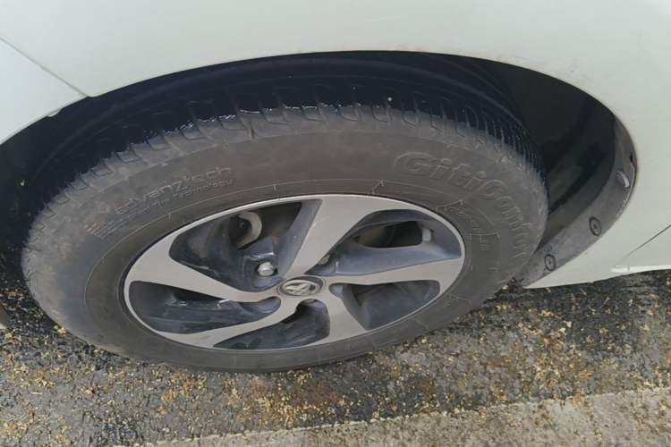Used Toyota Levin 2017 Revised 185T CVT Elite Edition China V Standard Left Front Wheel Hub