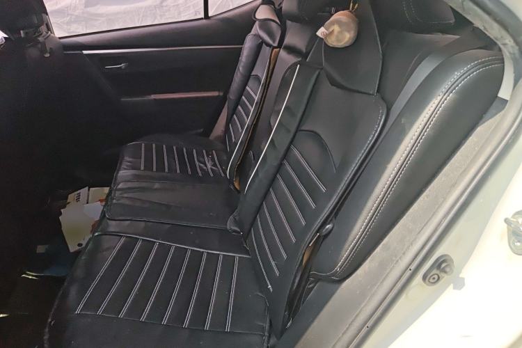Used Toyota Levin 2017 Revised 185T CVT Elite Edition China V Standard Left Rear Seat