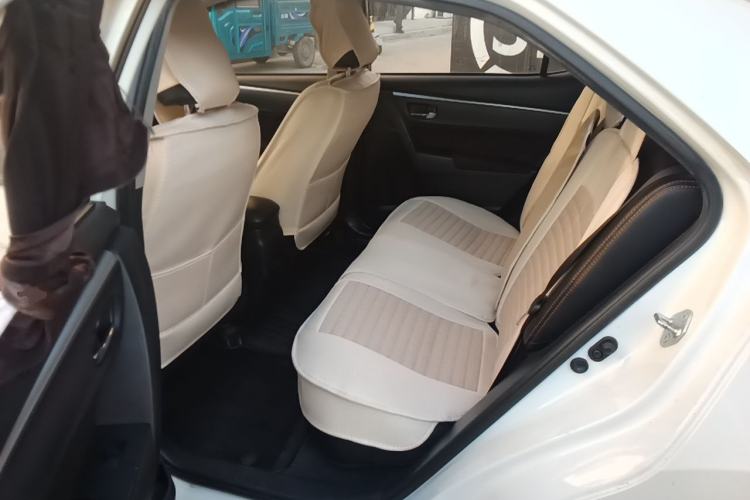 Used Toyota Levin 2017 Revised 185T CVT Elite Edition China V Standard Left Rear Seat