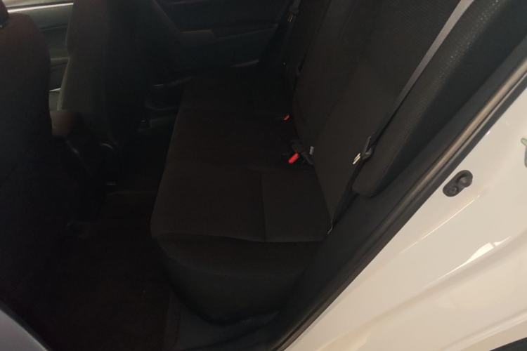 Used Toyota Levin 2017 Revised 185T CVT Elite Edition China V Standard Left Rear Seat