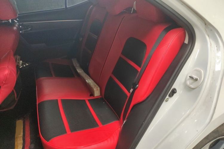 Used Toyota Levin 2017 Revised 185T CVT Elite Edition China V Standard Left Rear Seat