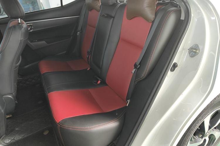 Used Toyota Levin 2017 Revised 185T CVT Elite Edition China V Standard Left Rear Seat