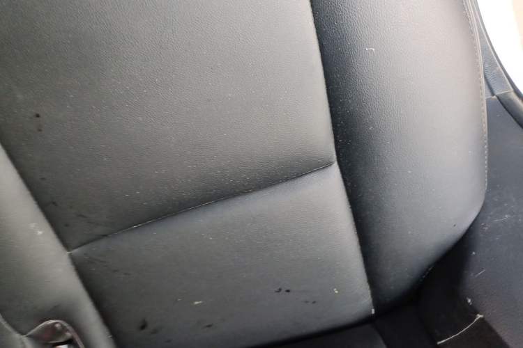Used Toyota Levin 2017 Revised 185T CVT Elite Edition China V Standard Left Rear Seat