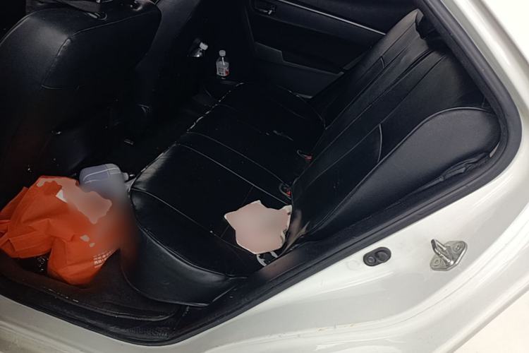 Used Toyota Levin 2017 Revised 185T CVT Elite Edition China V Standard Left Rear Seat