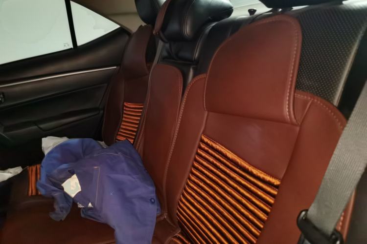 Used Toyota Levin 2017 Revised Version 185T CVT Elite Edition China VI Standard Left Rear Seat