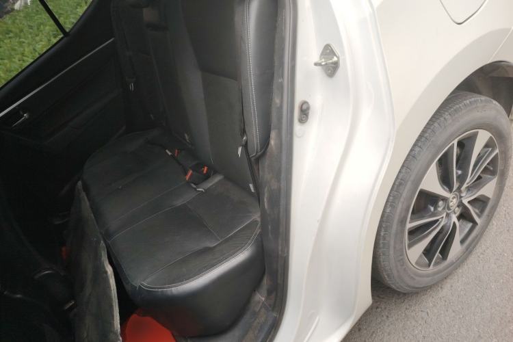 Used Toyota Levin 2017 Revised 185T CVT Leading Edition China V Standard Left Rear Seat