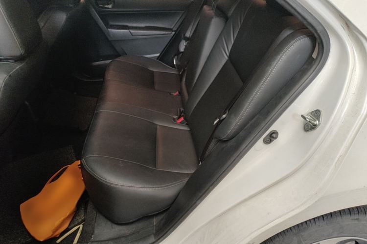 Used Toyota Levin 2017 Revised Version 185T CVT Elite Edition China VI Standard Left Rear Seat