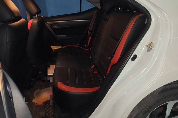 Used Toyota Levin 2017 Revised 185T CVT Elite Edition China V Standard Left Rear Seat
