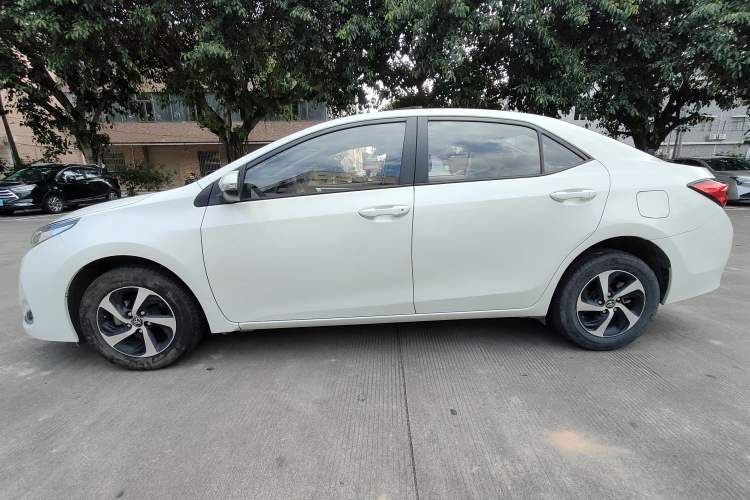 Used Toyota Levin 2017 Revised Version 185T CVT Elite Edition China VI Standard Left Side