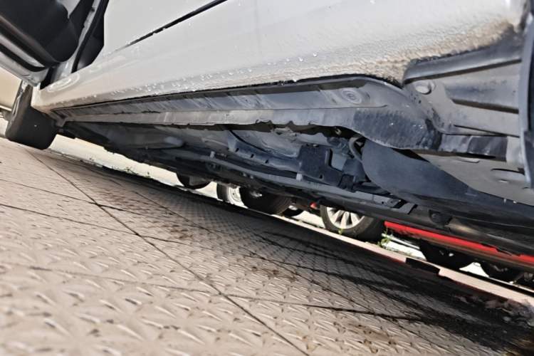 Used Toyota Levin 2017 Revised 185T CVT Elite Edition China V Standard Left Side Sill