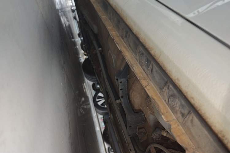 Used Toyota Levin 2017 Revised 185T CVT Elite Edition China V Standard Left Side Sill