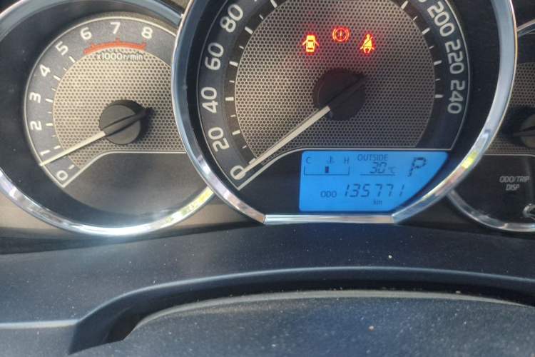 Used Toyota Levin 2017 1.2T G CVT Elite Edition Odometer Close Up