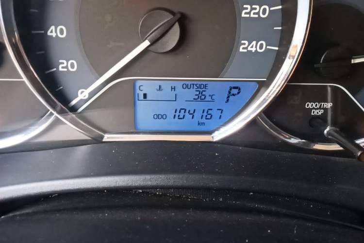 Used Toyota Levin 2017 Revised 185T CVT Elite Edition China V Standard Odometer Close Up