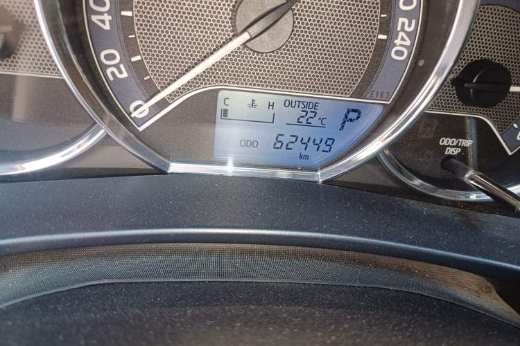 Used Toyota Levin 2017 1.2T G CVT Elite Edition Odometer Close Up
