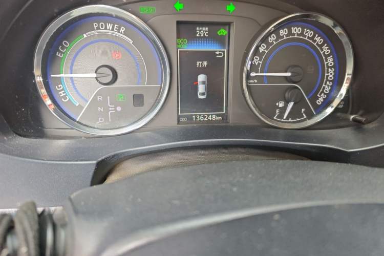 Used Toyota Levin 2017 Revised Dual-Engine 1.8H GS E-CVT Elite Sunroof Version China V Standard Odometer Close Up