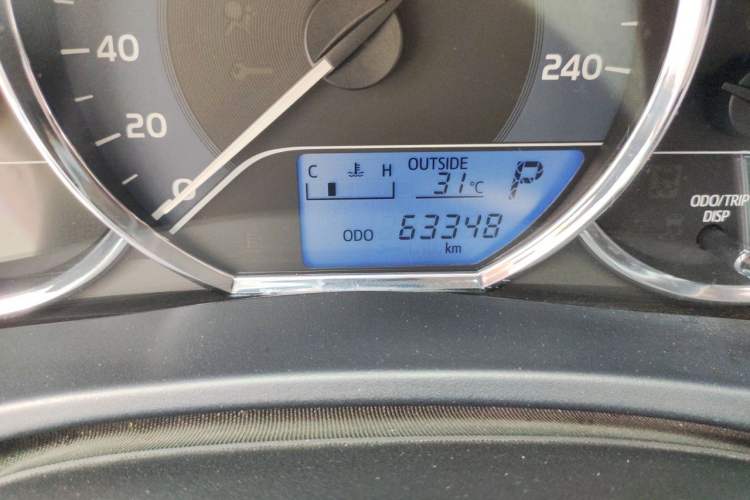 Used Toyota Levin 2017 Revised 185T CVT Elite Edition China V Standard Odometer Close Up