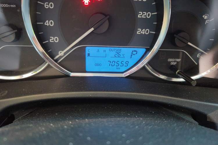 Used Toyota Levin 2017 Revised 185T CVT Elite Edition China V Standard Odometer Close Up