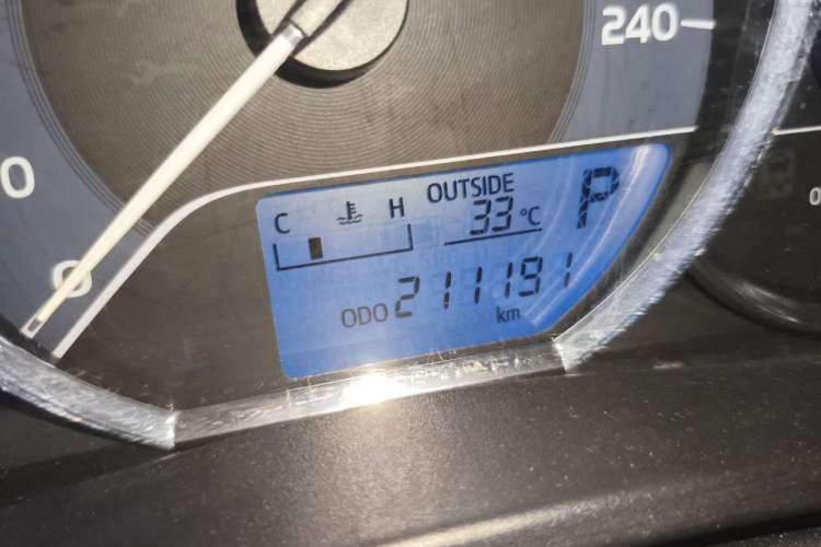 Used Toyota Levin 2017 Revised Version 185T CVT Elite Edition China VI Standard Odometer Close Up